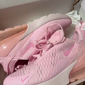 Nike Women's Pink Sneakers